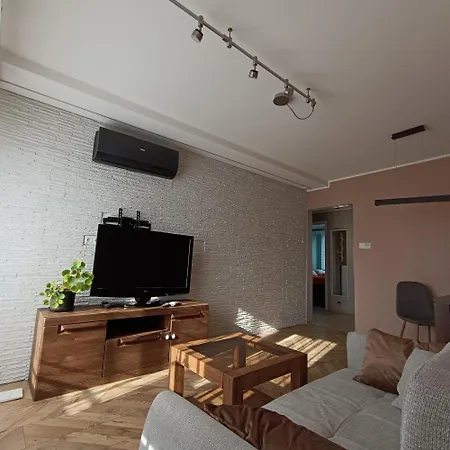 Apartment Xxx-lecia